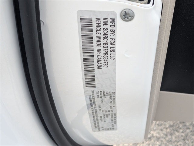 2023 Chrysler Pacifica Touring L