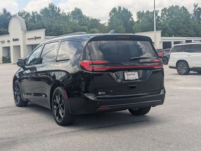 2027 Chrysler Pacifica PACIFICA LIMITED