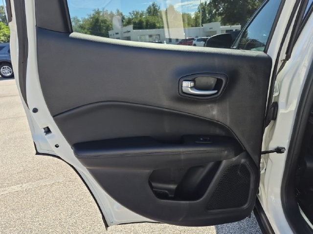 2021 Jeep Compass Altitude FWD