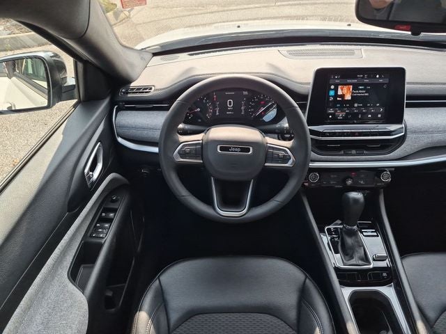 2025 Jeep Compass Latitude 4x4