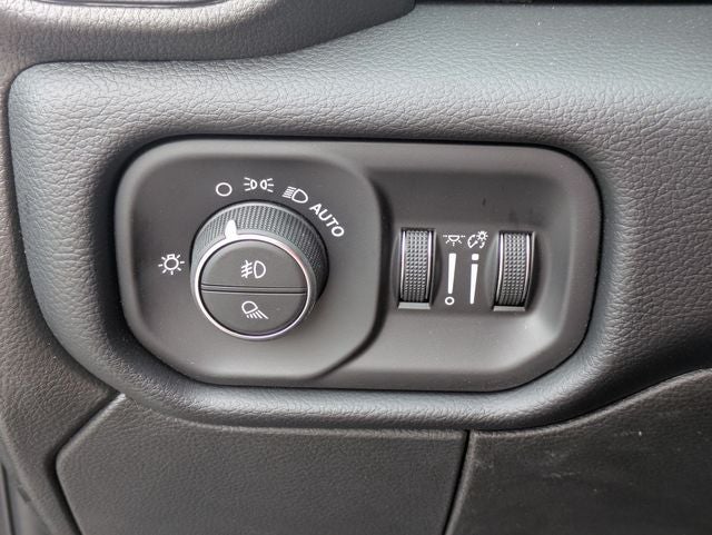 2026 RAM Ram 3500 RAM 3500 LARAMIE CREW CAB 4X4 6'4' BOX