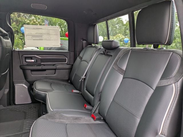 2026 RAM Ram 3500 RAM 3500 LARAMIE CREW CAB 4X4 6'4' BOX