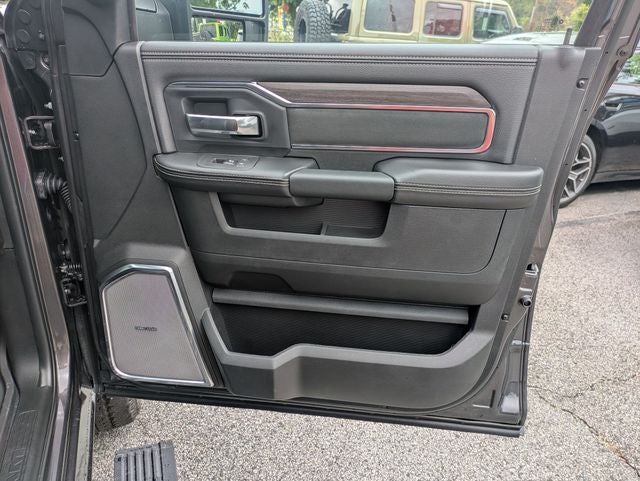 2026 RAM Ram 3500 RAM 3500 LARAMIE CREW CAB 4X4 6'4' BOX