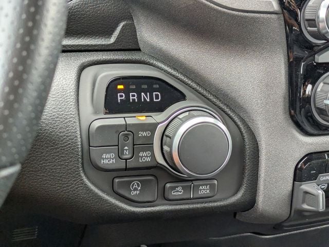 2026 RAM Ram 1500 RAM 1500 WARLOCK CREW CAB 4X4 5'7' BOX