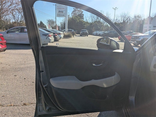 2023 Honda HR-V 2WD LX