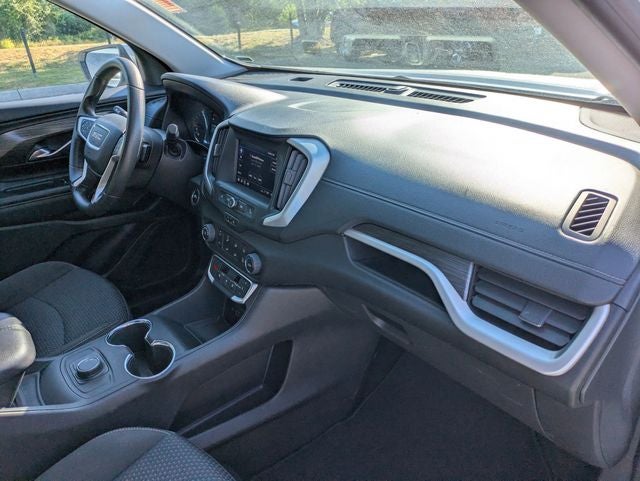2024 GMC Terrain FWD SLE