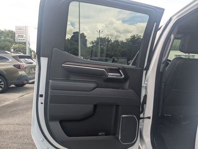 2025 GMC Sierra 1500 2WD Crew Cab Short Box SLT