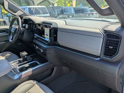 2024 GMC Sierra 1500 4WD Crew Cab Short Box SLT