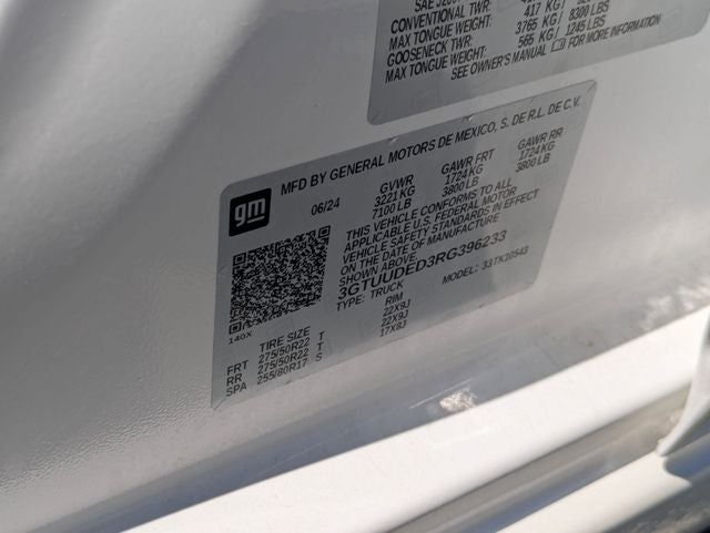 2024 GMC Sierra 1500 4WD Crew Cab Short Box SLT
