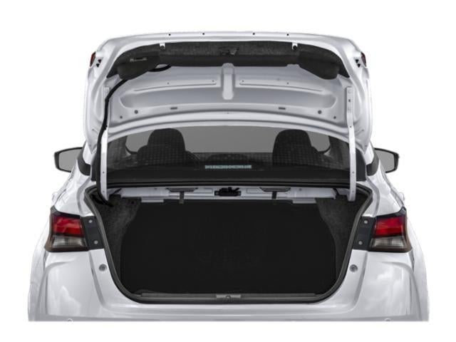 2024 Nissan Versa 1.6 SR