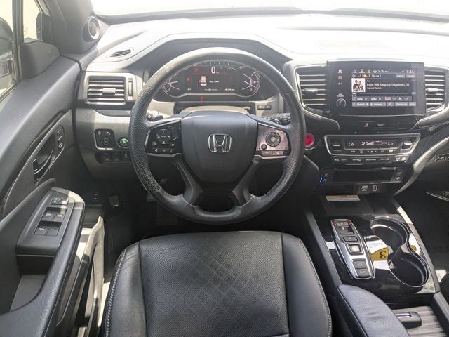 2023 Honda Passport AWD Elite