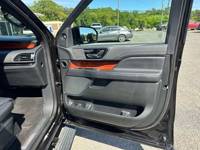 2024 Lincoln Navigator Premiere L