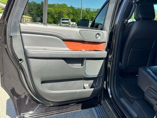 2024 Lincoln Navigator Premiere L