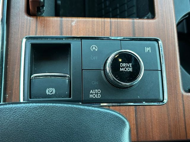 2024 Lincoln Navigator Premiere L