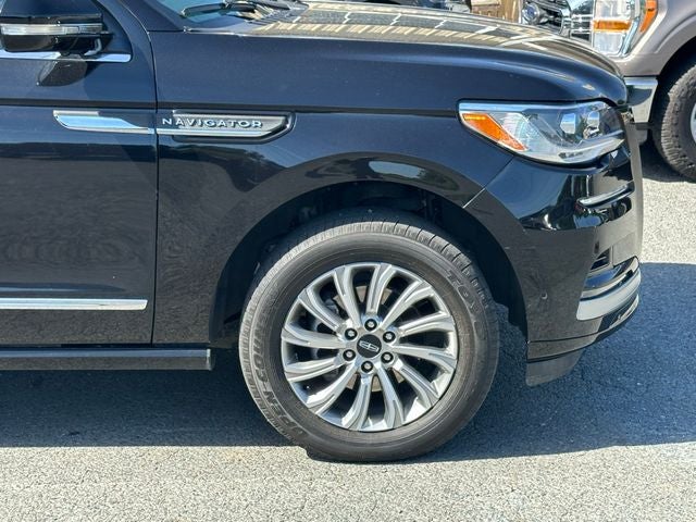 2024 Lincoln Navigator Premiere L