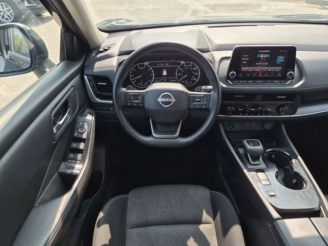 2025 Nissan Rogue SV FWD