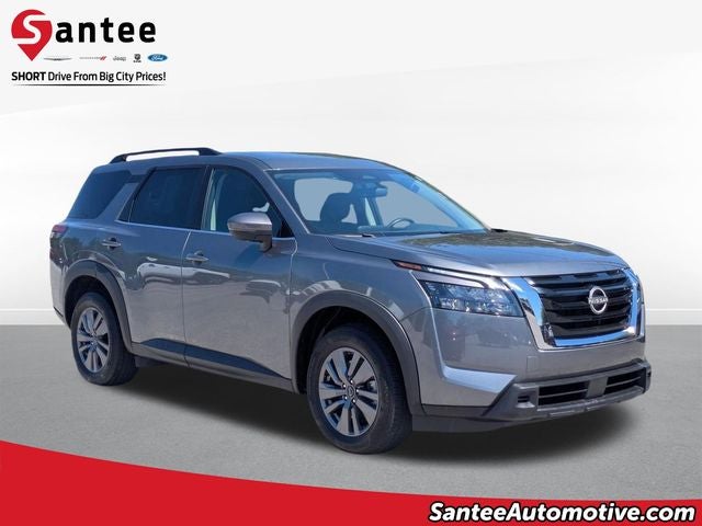 2025 Nissan Pathfinder SV 4WD