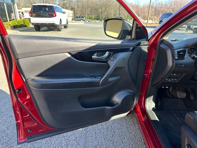 2021 Nissan Rogue Sport SL AWD Xtronic CVT