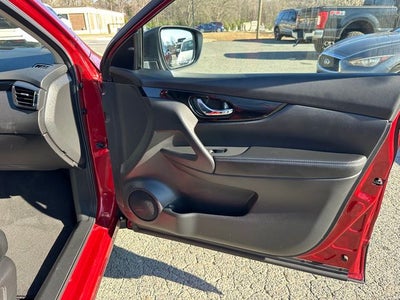 2021 Nissan Rogue Sport SL AWD Xtronic CVT