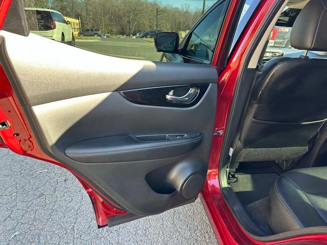 2021 Nissan Rogue Sport SL AWD Xtronic CVT