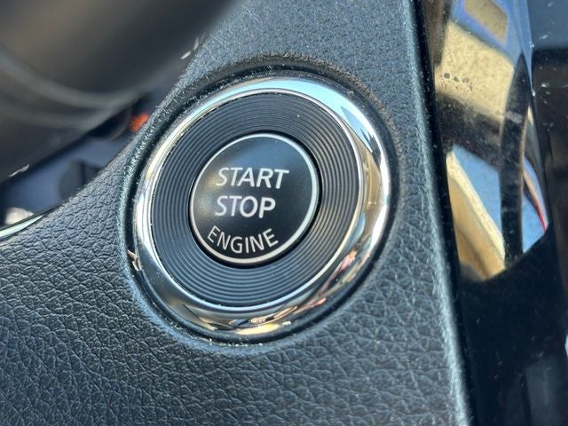 2021 Nissan Rogue Sport SL AWD Xtronic CVT