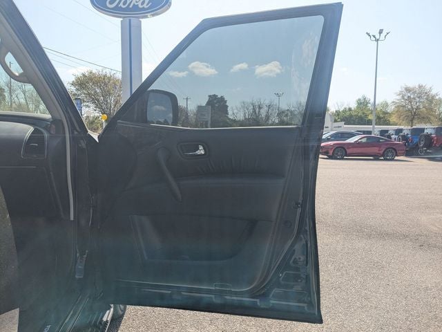 2023 Nissan Armada Platinum 2WD