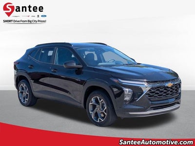 2025 Chevrolet Trax FWD LT