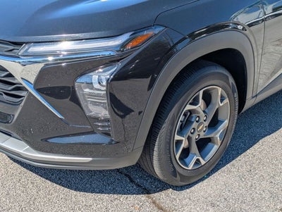 2025 Chevrolet Trax FWD LT