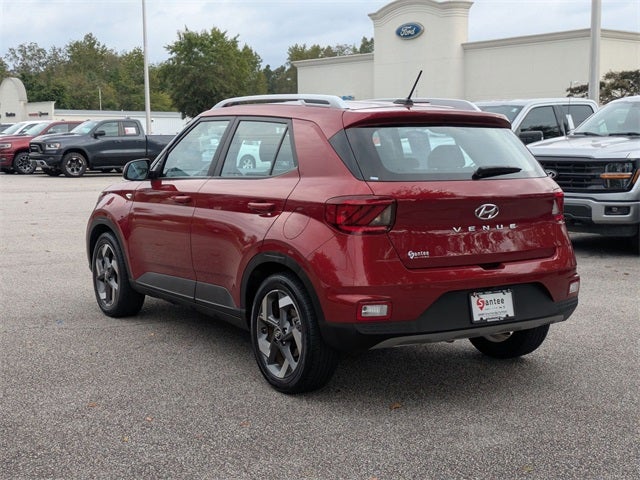 2024 Hyundai Venue SEL