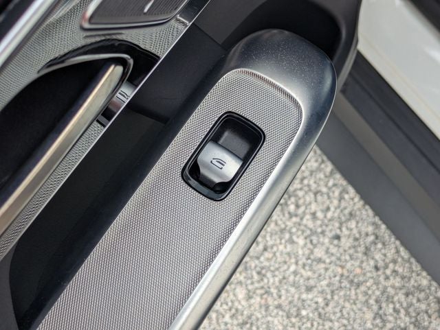 2023 Mercedes-Benz GLC 300 SUV