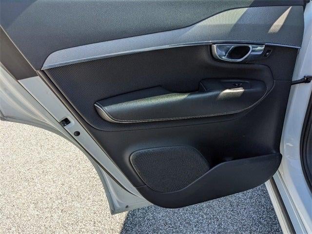 2016 Volvo XC90 T6 R-Design