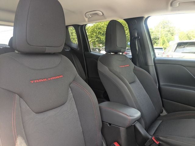 2023 Jeep Renegade Trailhawk 4x4