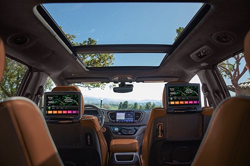 2025 Chrysler Pacifica Interior