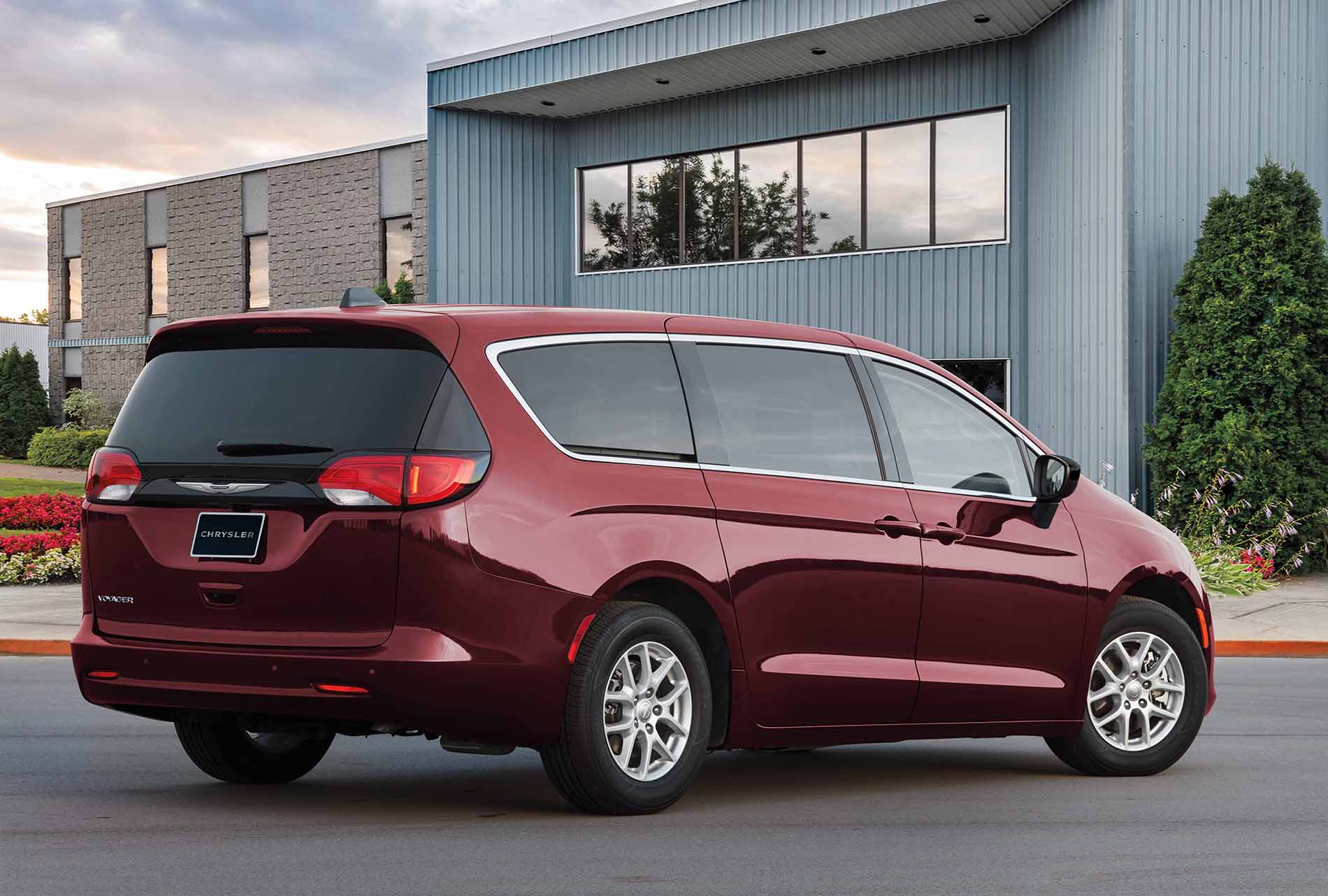 Santee CDJR dealer in Columbia